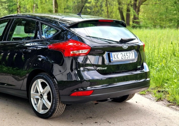 Ford Focus cena 34800 przebieg: 118000, rok produkcji 2015 z Kraków małe 596